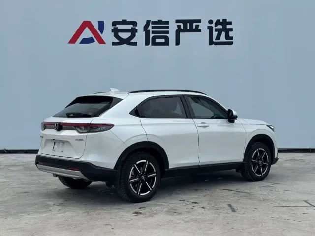 Honda Vezel — Фото автомобиля 4