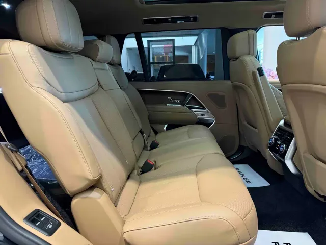 Land Rover Range Rover — Фото автомобиля 21