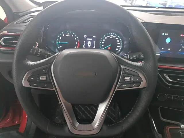 Changan Oushang X5 — Фото автомобиля 10