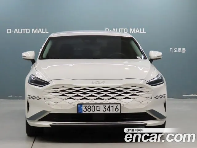Kia K8 — Фото автомобиля 3