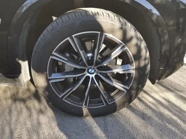 BMW X5 — Фото автомобиля 6