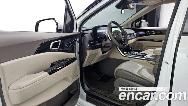 Kia Carnival 4th Gen — Фото автомобиля 15