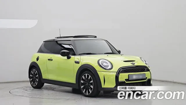MINI Cooper — Фото автомобиля 3