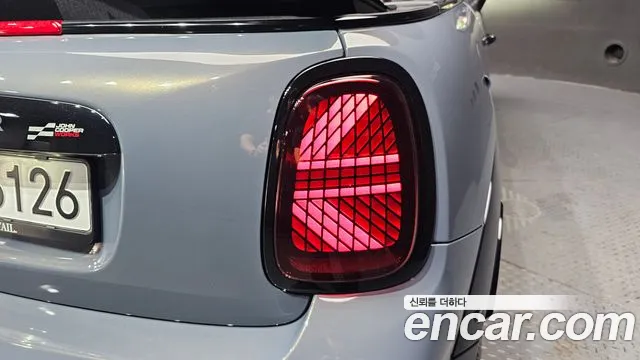 Mini Cooper Convertible — Фото автомобиля 23