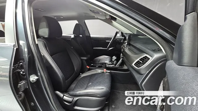 Kia Seltos — Фото автомобиля 16