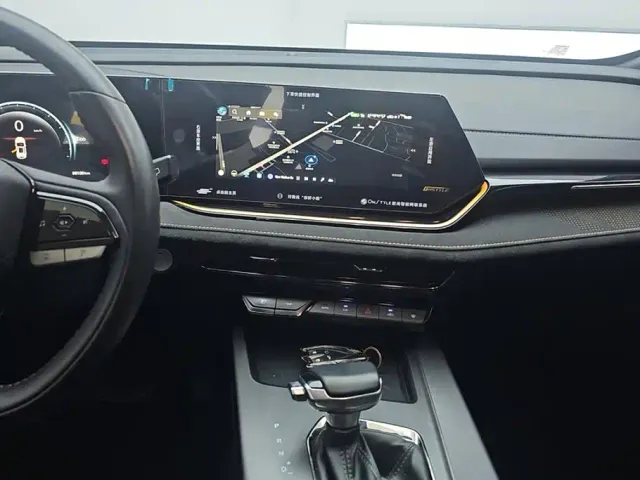 Changan X5 Plus — Фото автомобиля 13