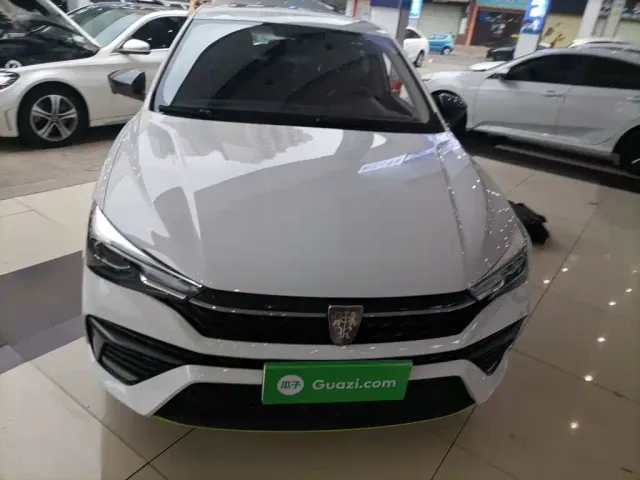 Roewe i5 — Фото автомобиля 2