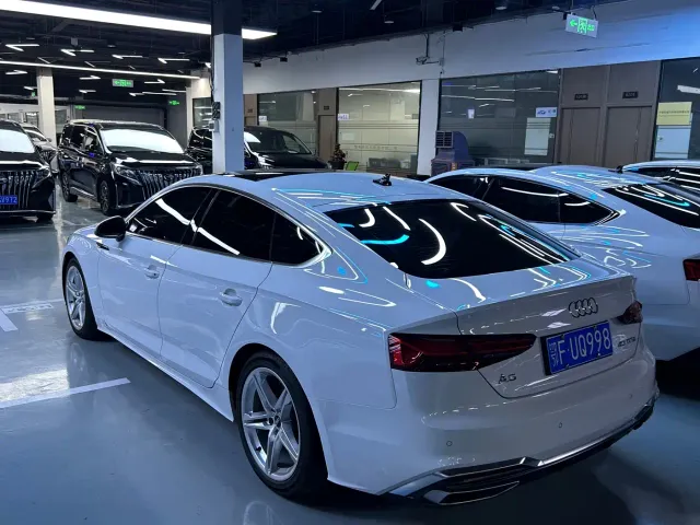 Audi Audi A5 (Import) 2023 Sportback 40 TFSI Fashion Dynamic — Фото автомобиля 9