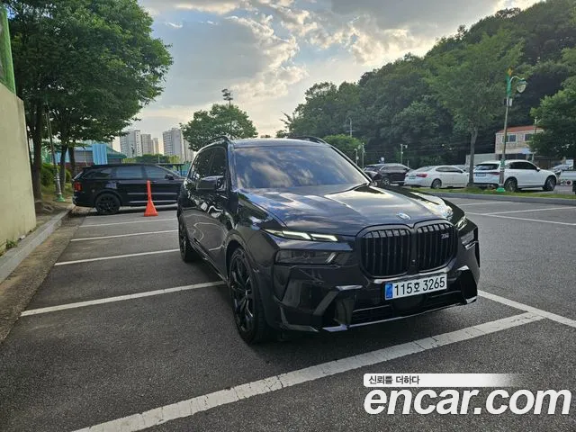 BMW X7 G07 — Фото автомобиля 3