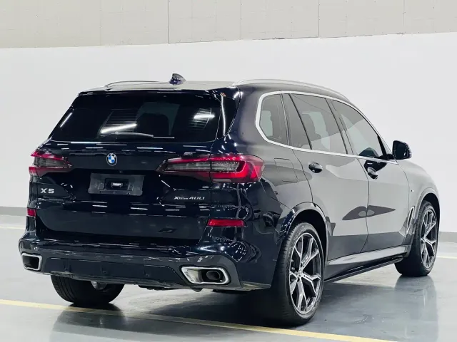 BMW X5 — Фото автомобиля 6