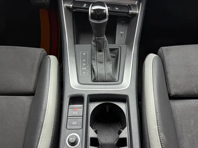 Audi Q3 — Фото автомобиля 12