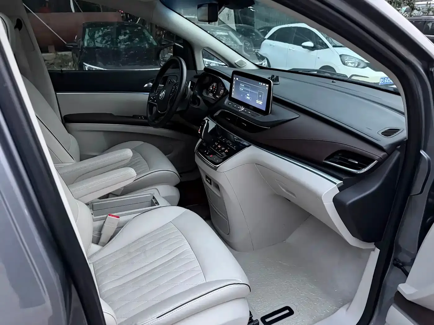 Buick Buick GL8 2022 Land Business Class 652T Prestige — Фото автомобиля 7