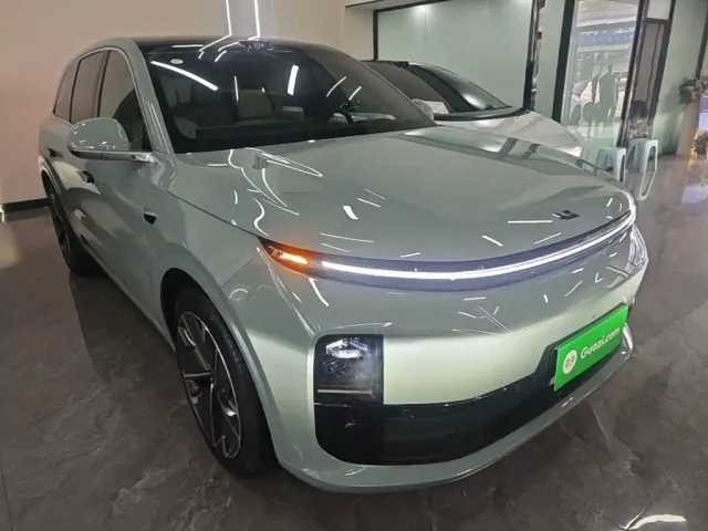 Li Auto L6 — Фото автомобиля 3