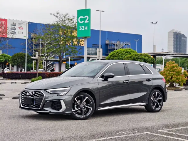 Фотография автомобиля — Audi A3