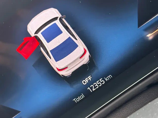 BMW 3 Series — Фото автомобиля 8