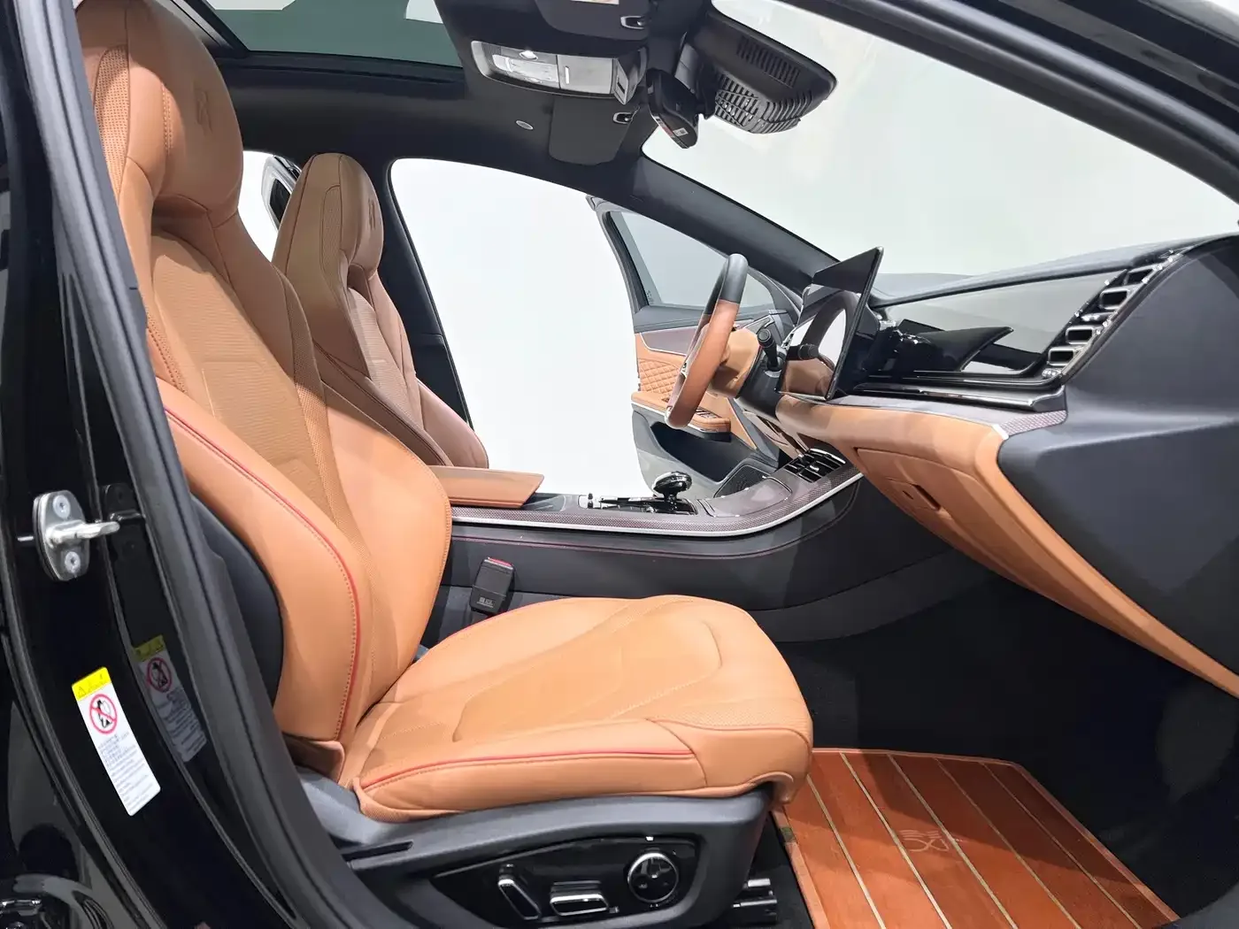 BYD Han 2022 DM-p 202KM AWD Flagship — Фото автомобиля 9