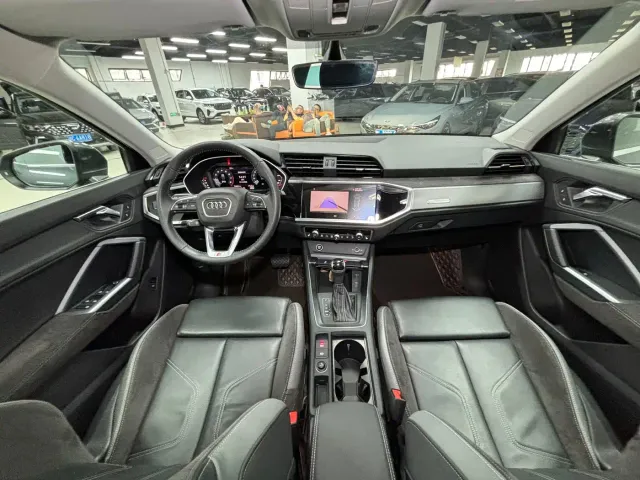 Audi Q3 Sportback — Фото автомобиля 12