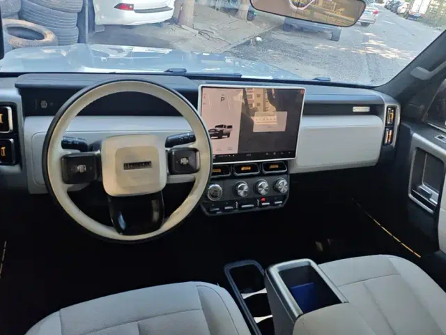 iCAR V23 — Фото автомобиля 12
