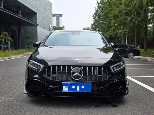 Mercedes-Benz A-Class AMG — Фото автомобиля 2