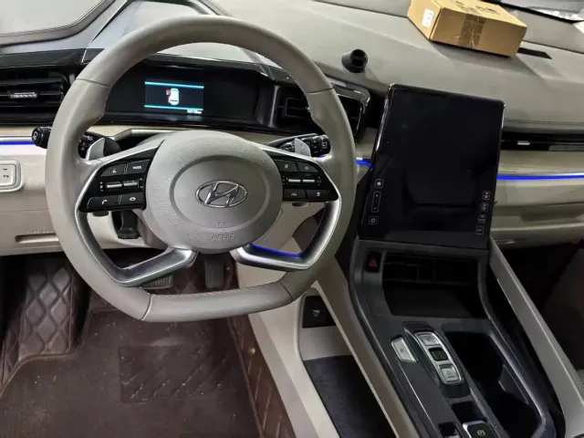 Hyundai Custo — Фото автомобиля 4