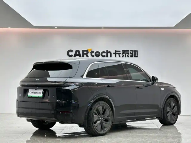 Li Auto L7 — Фото автомобиля 5