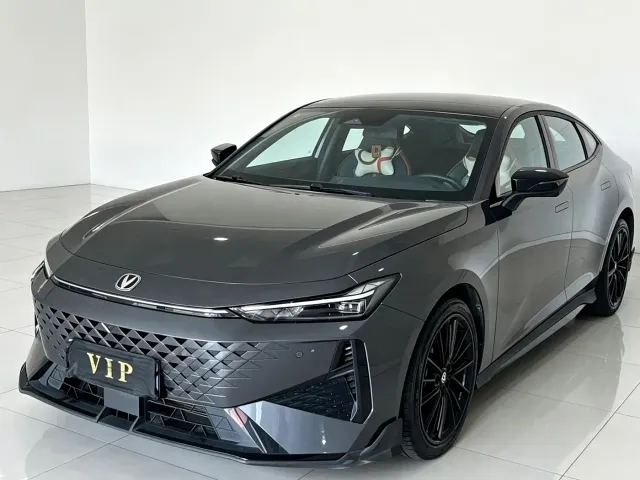 Фотография автомобиля — Changan UNI-V