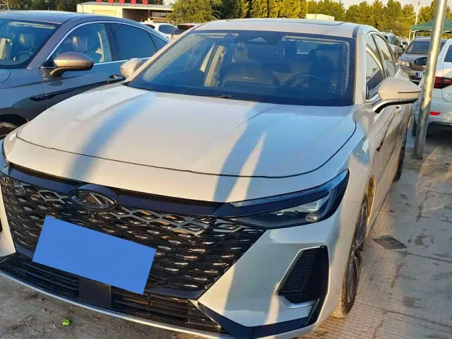 Chery Arrizo 8 — Фото автомобиля 3