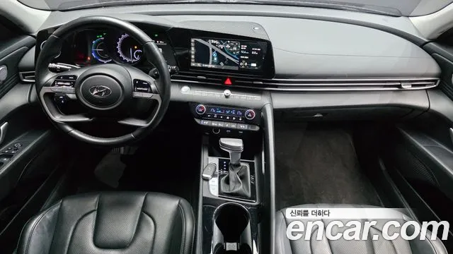 Hyundai Avante CN7 — Фото автомобиля 7