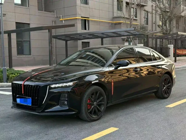 Фотография автомобиля — Hongqi H5