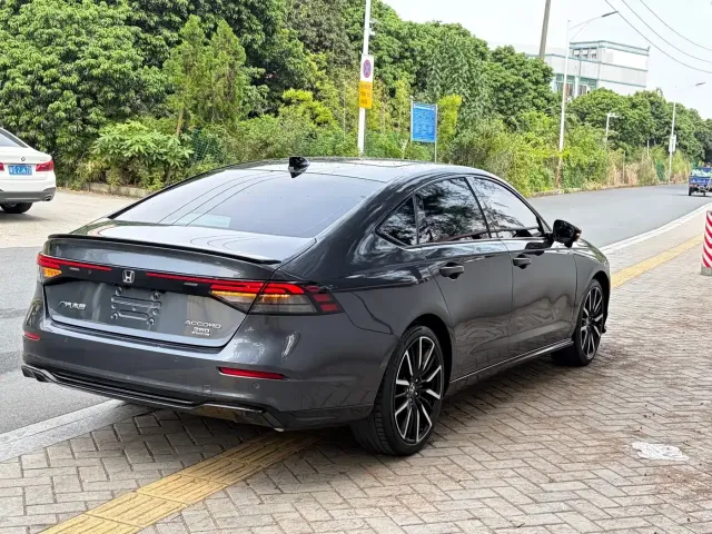 Honda Accord — Фото автомобиля 18