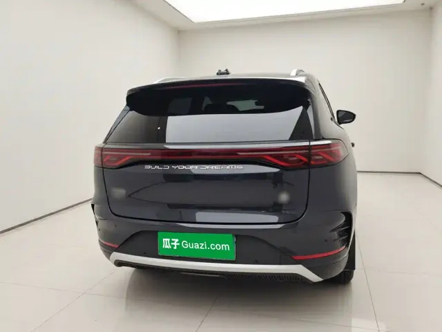 BYD Tang — Фото автомобиля 5