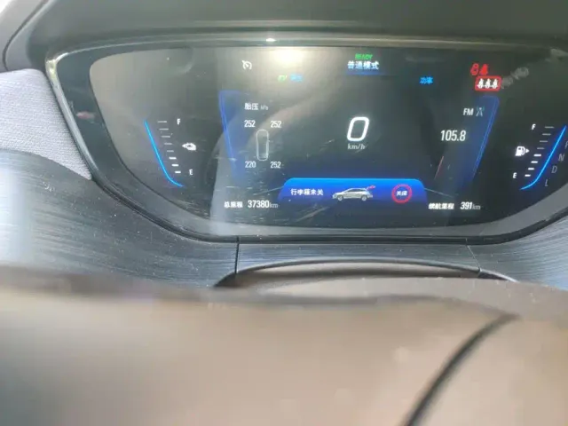 Buick Velite 6 — Фото автомобиля 8