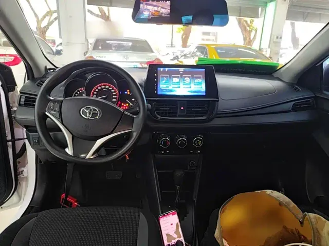 Toyota Vios — Фото автомобиля 9
