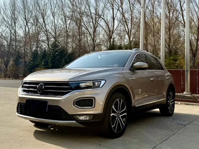Фотография автомобиля — Volkswagen T-Roc