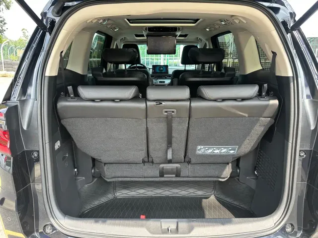 Honda Odyssey — Фото автомобиля 12