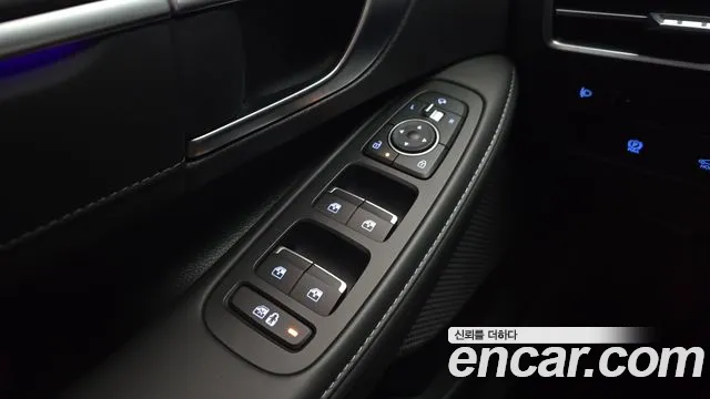 Hyundai Sonata — Фото автомобиля 24