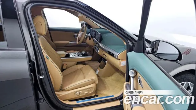 Genesis GV60 — Фото автомобиля 26