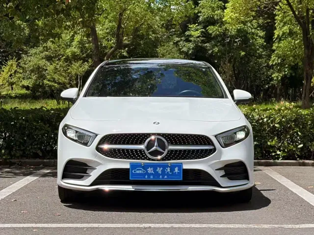 Mercedes-Benz A-Class — Фото автомобиля 2
