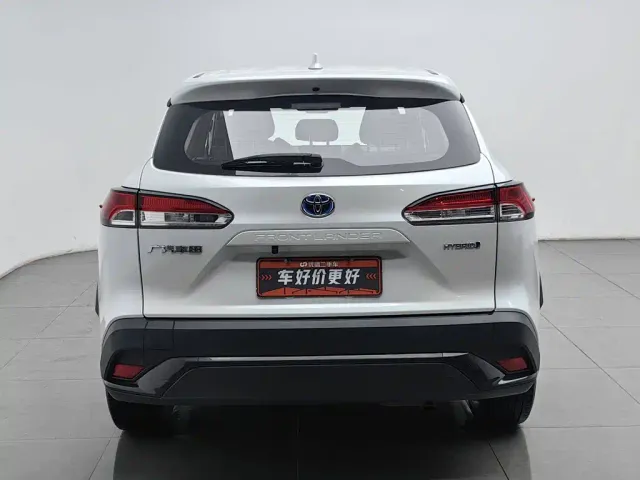 Toyota Frontlander — Фото автомобиля 4