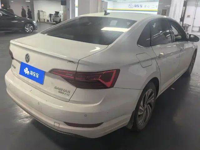 Volkswagen Sagitar — Фото автомобиля 3