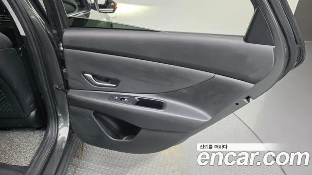 Hyundai AVANTE Avante (CN7) — Фото автомобиля 25