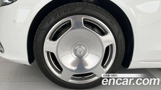 Mercedes-Benz S-Class — Фото автомобиля 5