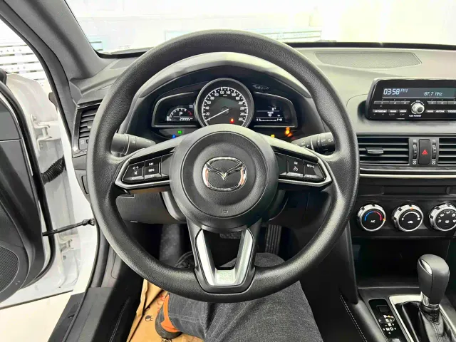 Mazda CX-4 — Фото автомобиля 13