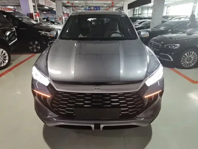 BYD Song Pro — Фото автомобиля 2