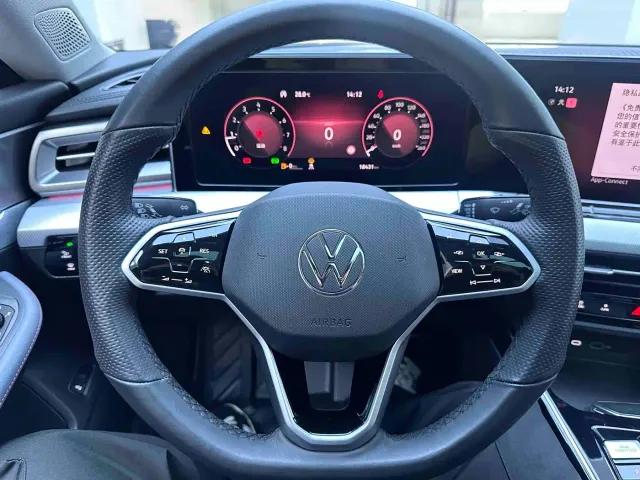 Volkswagen Lamando — Фото автомобиля 15