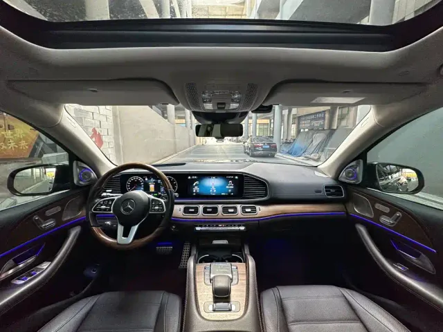 Mercedes-Benz GLS-Class — Фото автомобиля 11