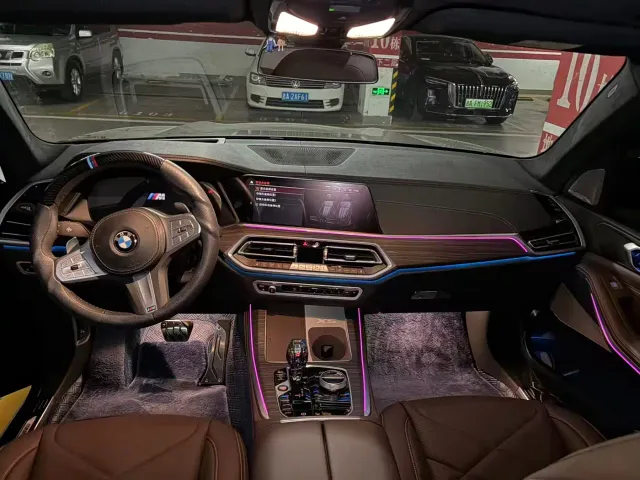 BMW X5 — Фото автомобиля 11