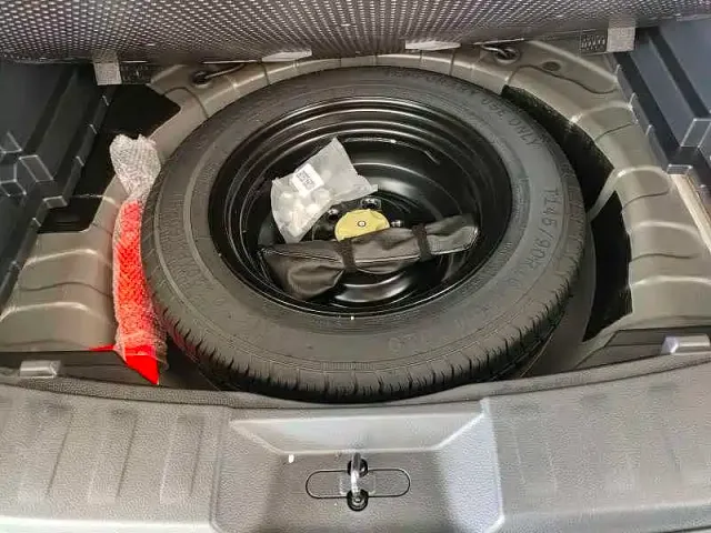 Nissan X-Trail — Фото автомобиля 28