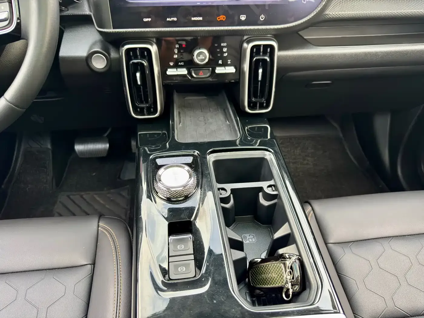 Haval Haval Big Dog 2022 2.0T DCT AWD Chinese Pastoral Dog Edition — Фото автомобиля 13