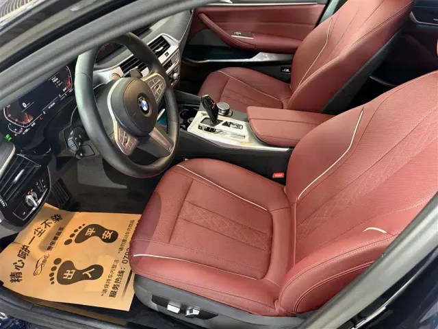 BMW 5 Series — Фото автомобиля 4